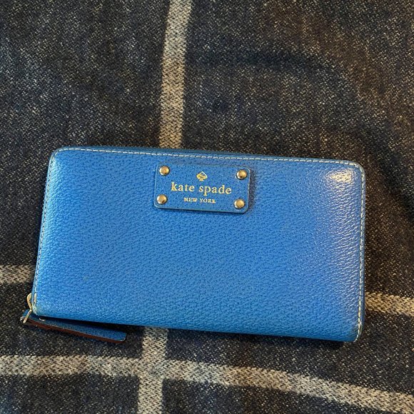 Kate Spade Blue Wallet - Picture 1 of 3